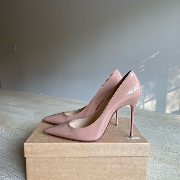 CHRISTIAN LOUBOUTIN Decollette Pointed-Toe Red Sole Pumps - Picture 3 of 10